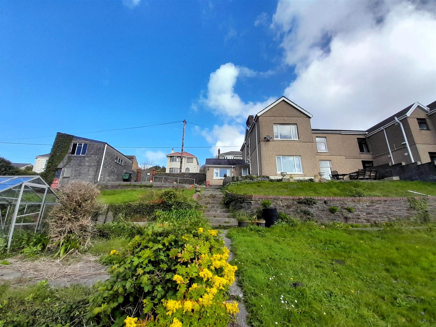 Elgin Road, Pwll, Llanelli, SA15 4AD